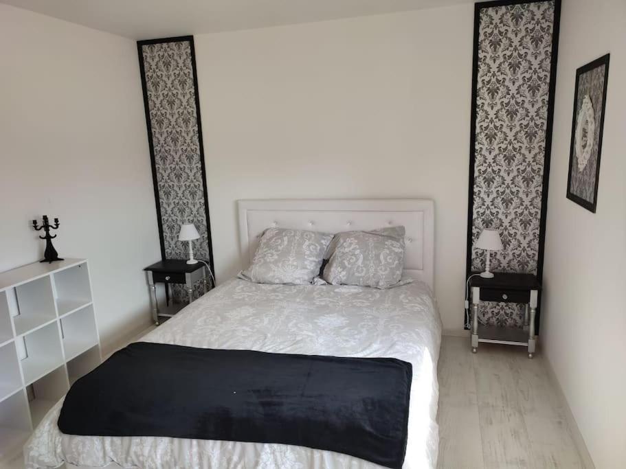 Gite Le Relais Du Mardelon Messeme Bagian luar foto